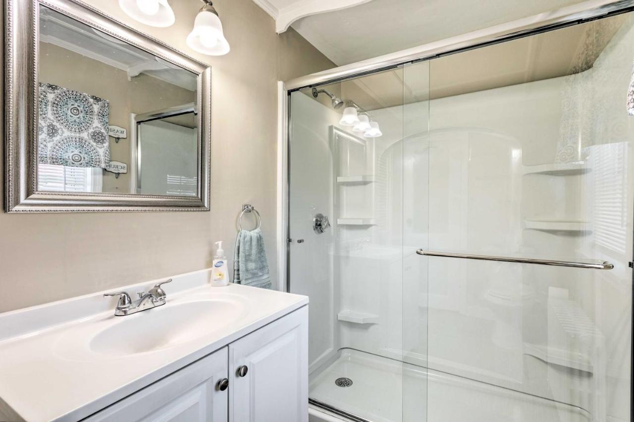 Newport House Less Than 3 Mi To Beaches And Bowens Wharf! Zewnętrze zdjęcie