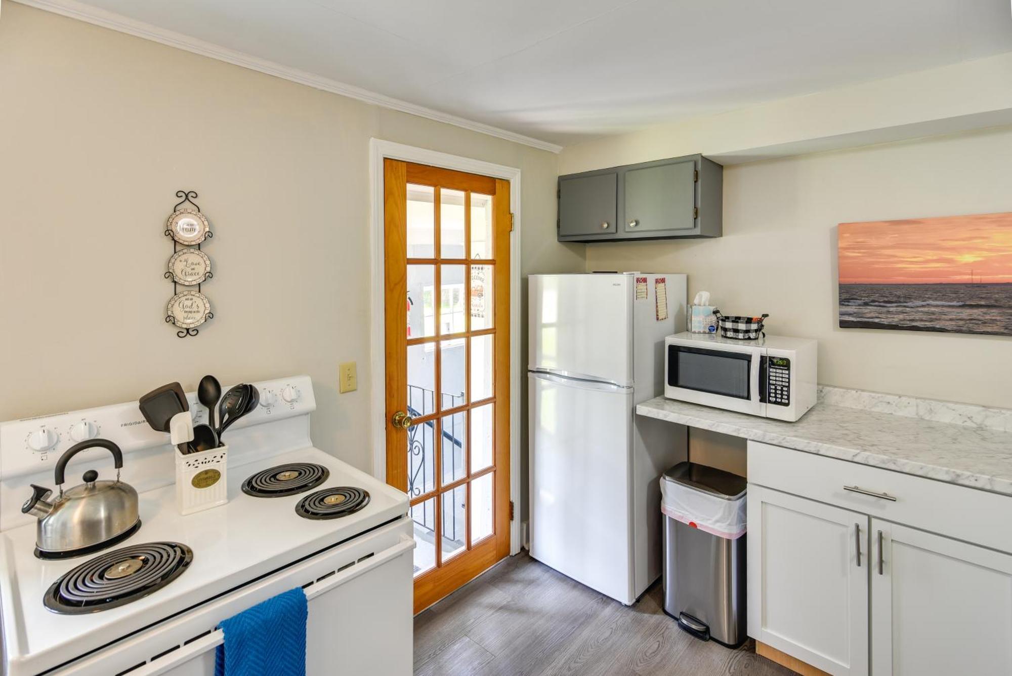 Newport House Less Than 3 Mi To Beaches And Bowens Wharf! Zewnętrze zdjęcie